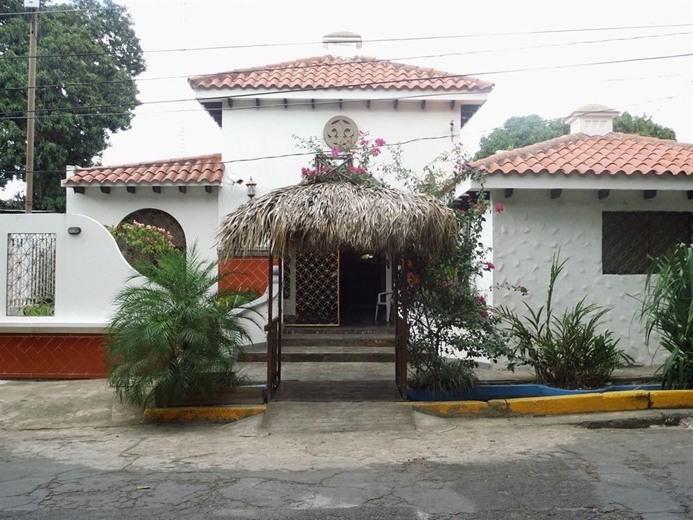 Hotel Aloha Managua Zewnętrze zdjęcie